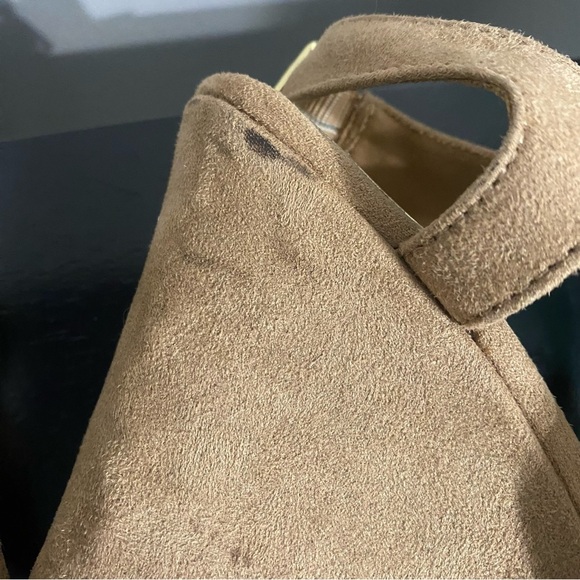 Brash La Wedge Platform Sandals Women Sz. 6.5 Tan - Picture 11 of 12